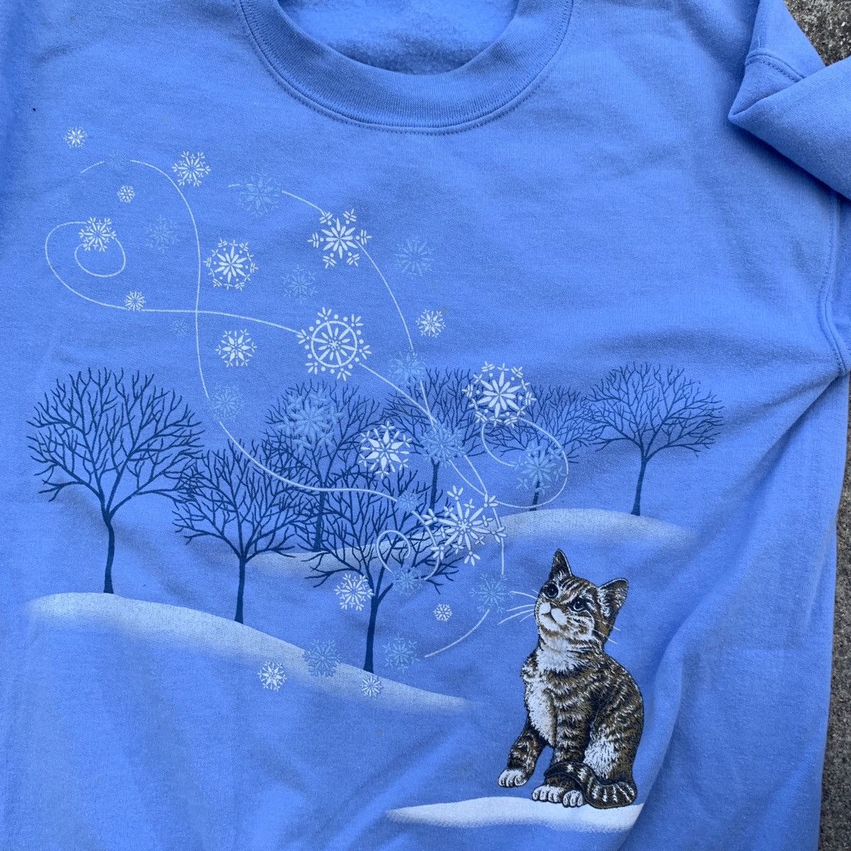 Vintage Vintage 90s snowflake cat all over snowflake animal Crewneck Size US S / EU 44-46 / 1 - 2 Thumbnail