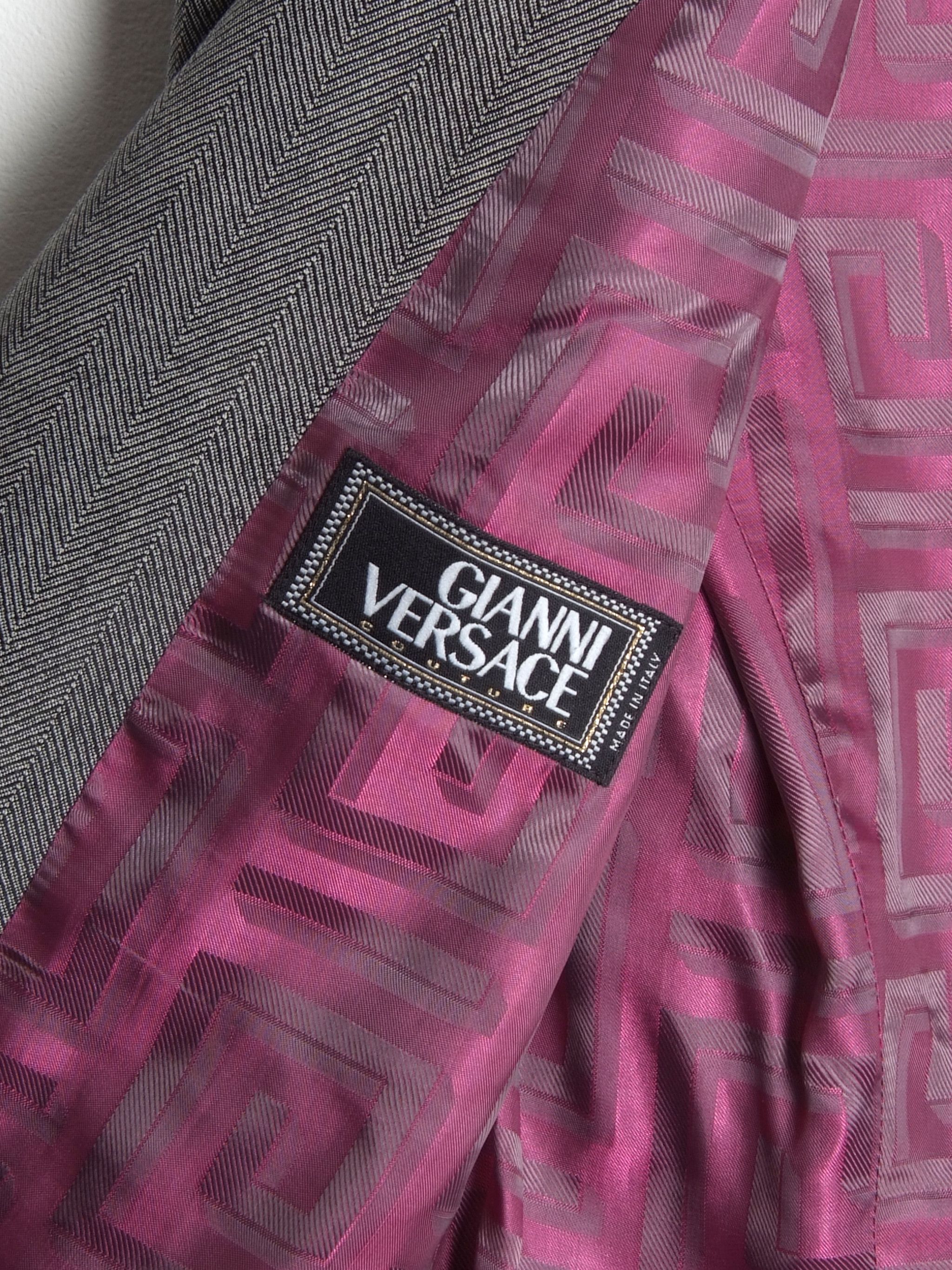 Versace Vintage 90's Gianni Versace Couture Wool Pantsuit Set Size S / US 4 / IT 40 - 9 Thumbnail