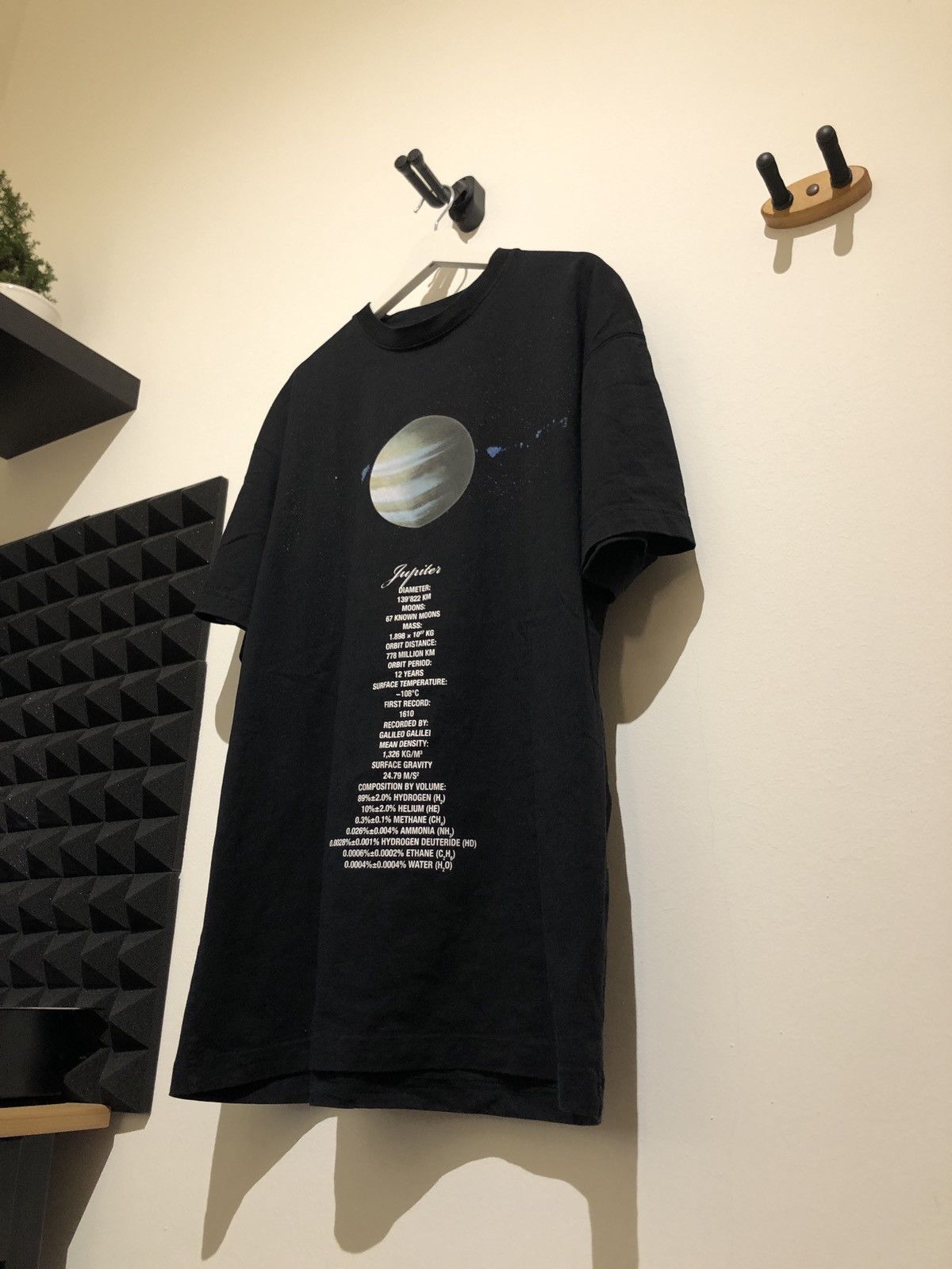 VETEMENTS Jupiter Tシャツ VETEMENTS（ヴェトモン）の「Vetements - Jupiter Oversized