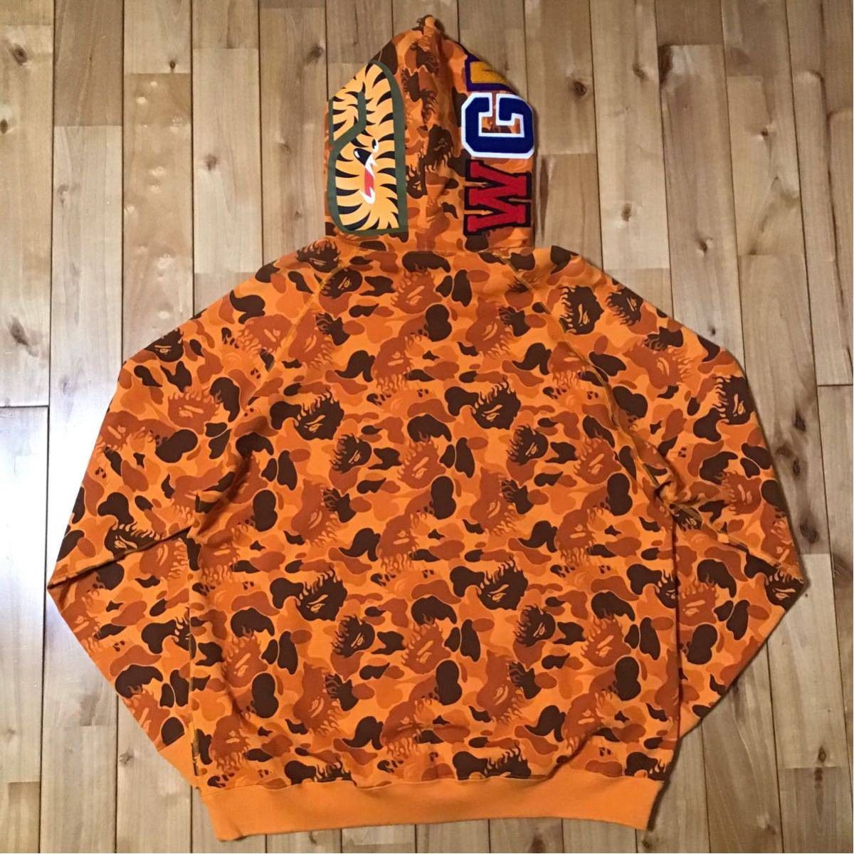 Bape BAPE Mook Limited Fire Camo Shark full zip Hoodie Orange Size US XL / EU 56 / 4 - 5 Thumbnail