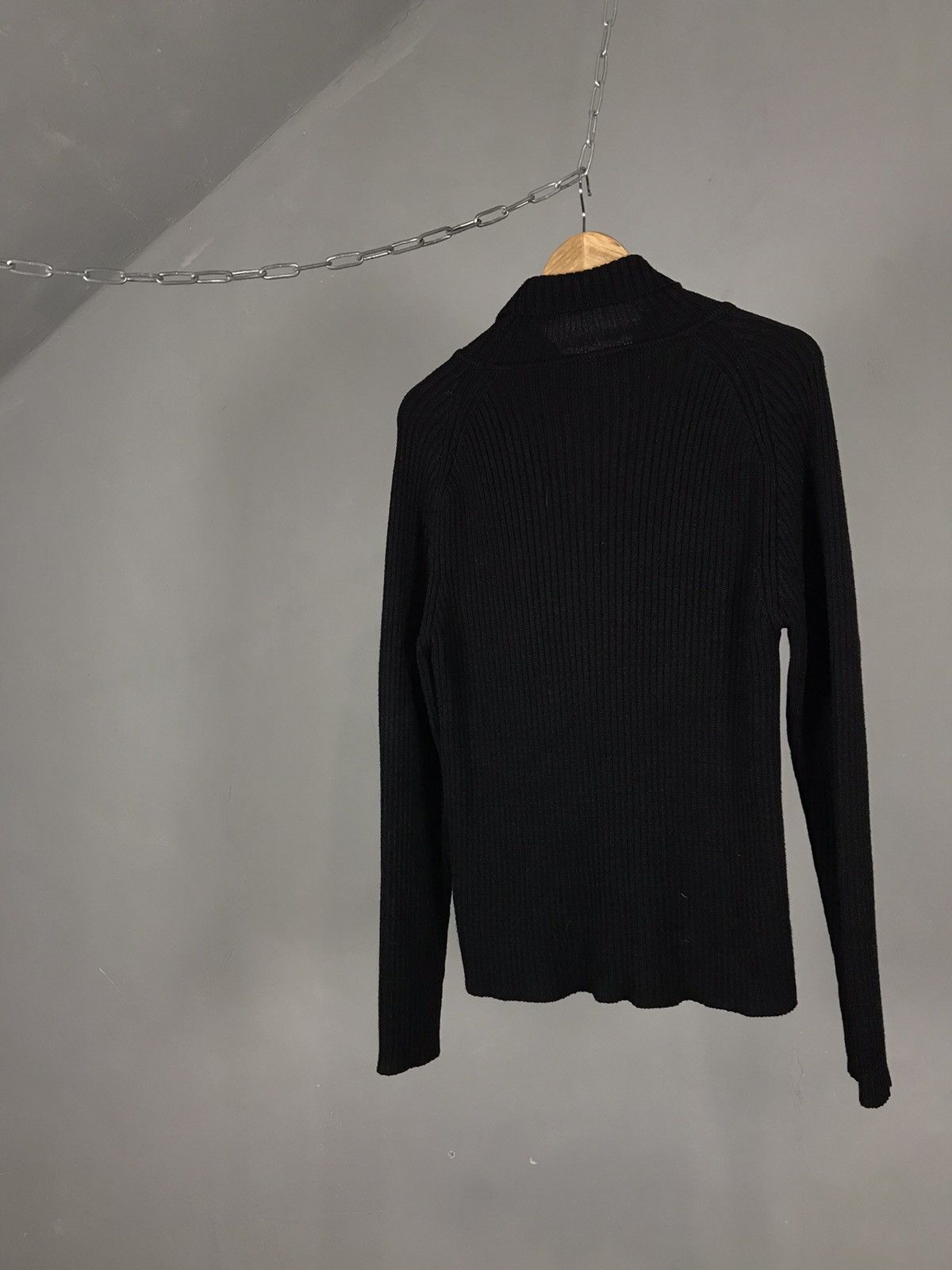 Givenchy Givenchy men luxury vintage black sweater Size US M / EU 48-50 / 2 - 6 Thumbnail