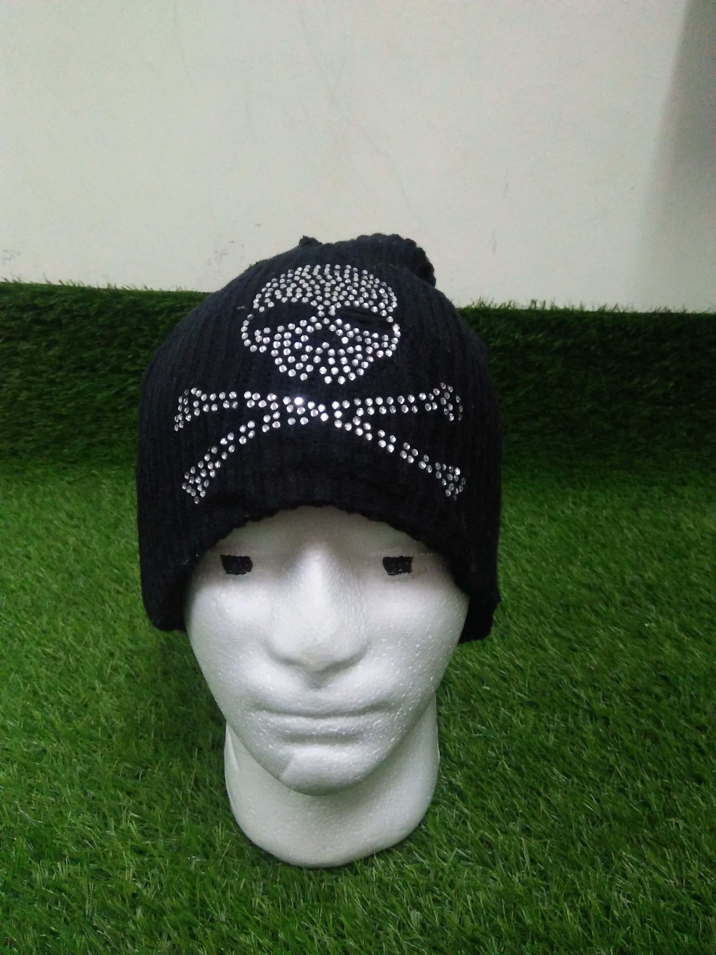 Unknown Japanese Skull like Mastermind Beanie Hat