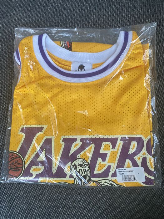 Lebron james jersey outlet size