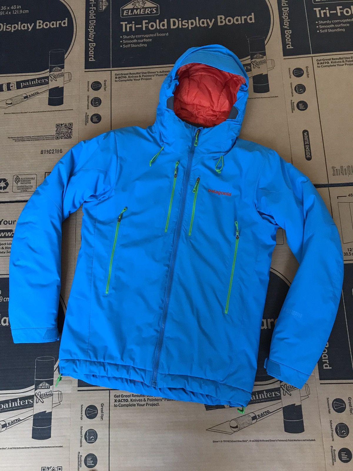 Patagonia Patagonia Windstopper Apastron Hoodie Mens S Retail $400 ...