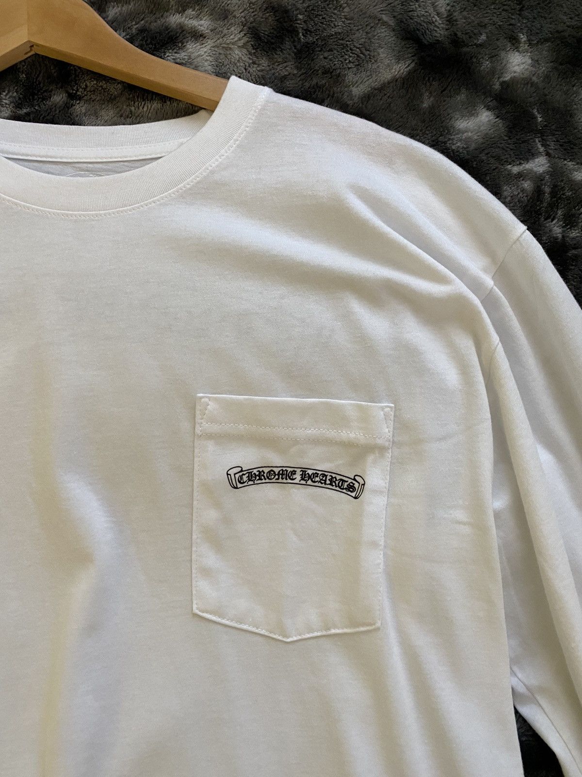 Chrome Hearts Chrome Hearts Script Logo L/S Size US XL / EU 56 / 4 - 4 Thumbnail