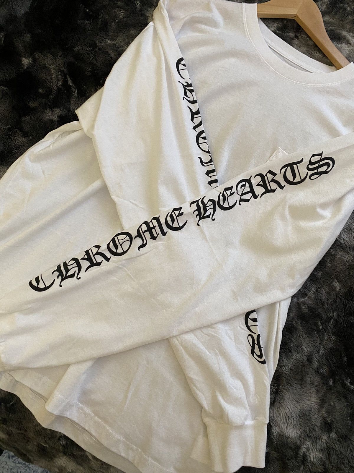 Chrome Hearts Chrome Hearts Script Logo L/S Size US XL / EU 56 / 4 - 1 Thumbnail
