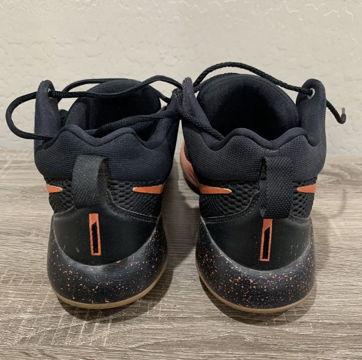 RARE Nike Zoom Rev Devin Booker PE 9.5 Black Orange Footwear