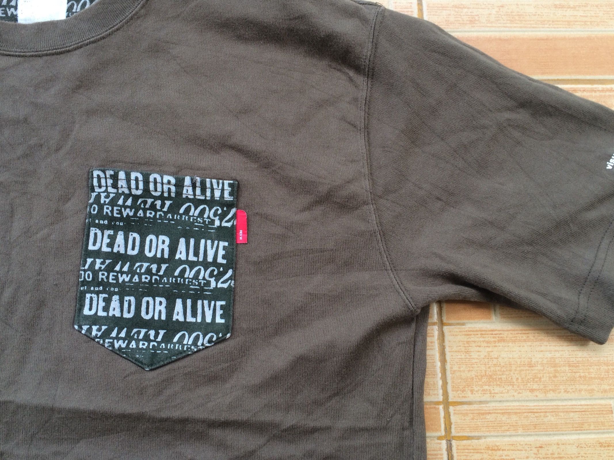 Wtaps Rare Wtaps Single Pocket Tshirts Size US M / EU 48-50 / 2 - 2 Thumbnail