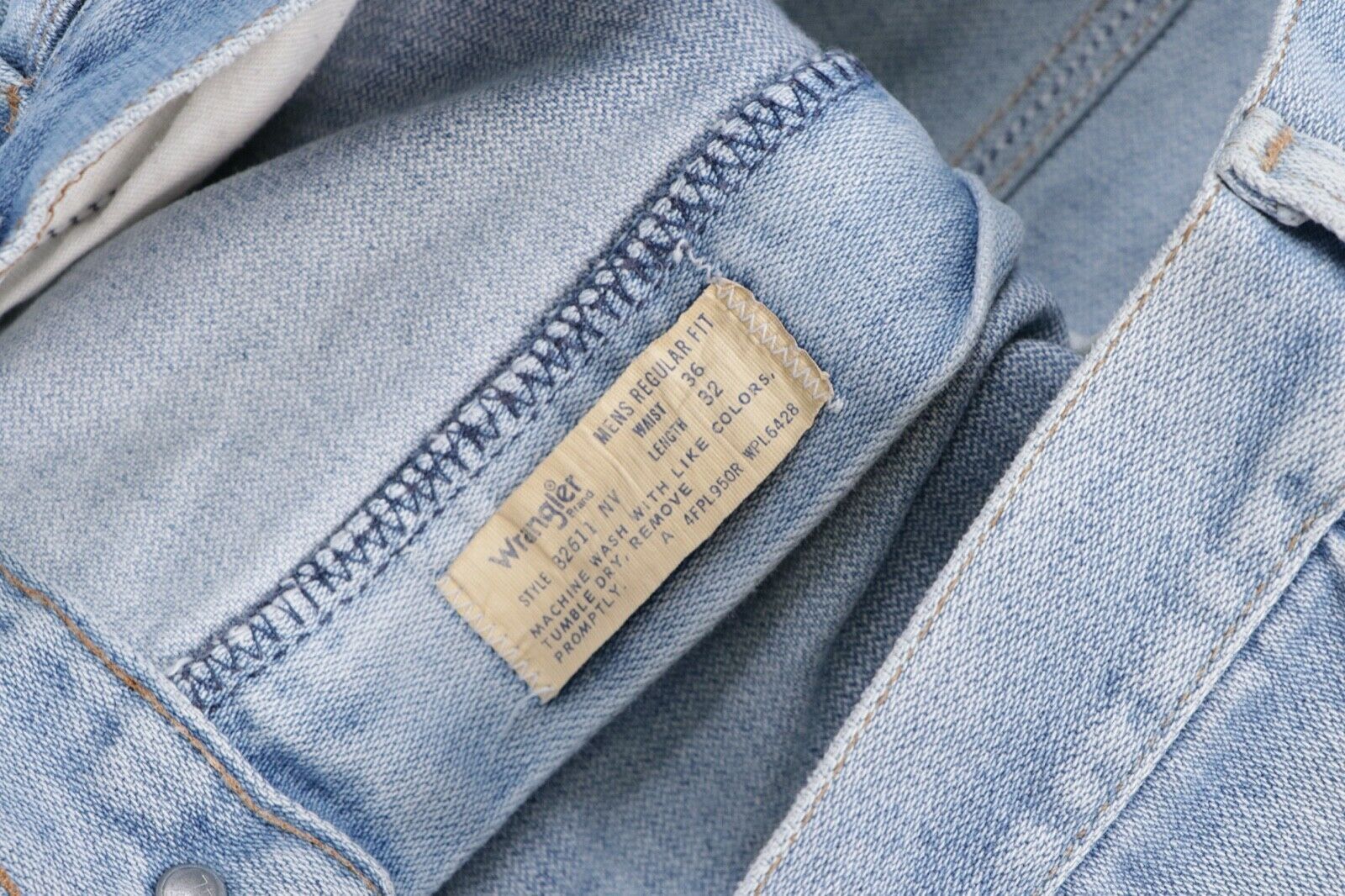 Vintage Vintage 80s Wrangler Bootcut Thrashed Jeans Blue 34x28 Size US 34 / EU 50 - 5 Thumbnail