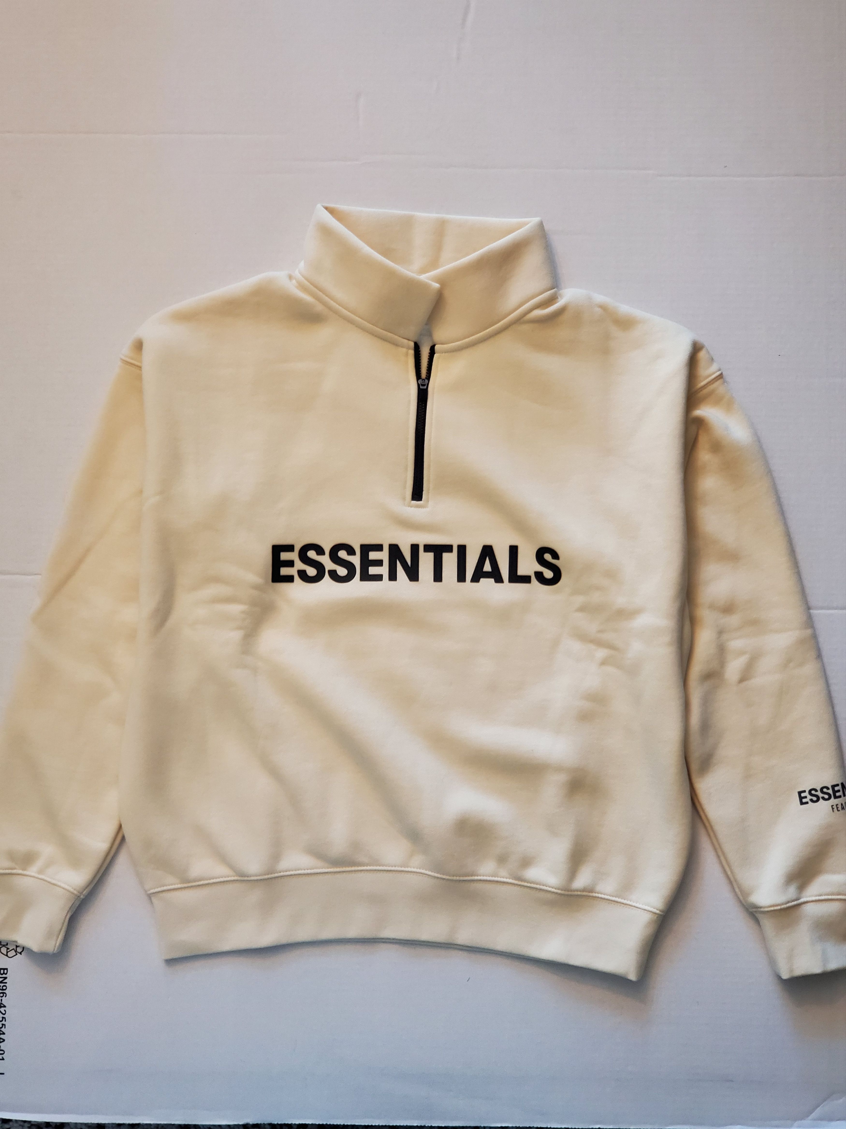 Essentials fear of god half store zip buttercream