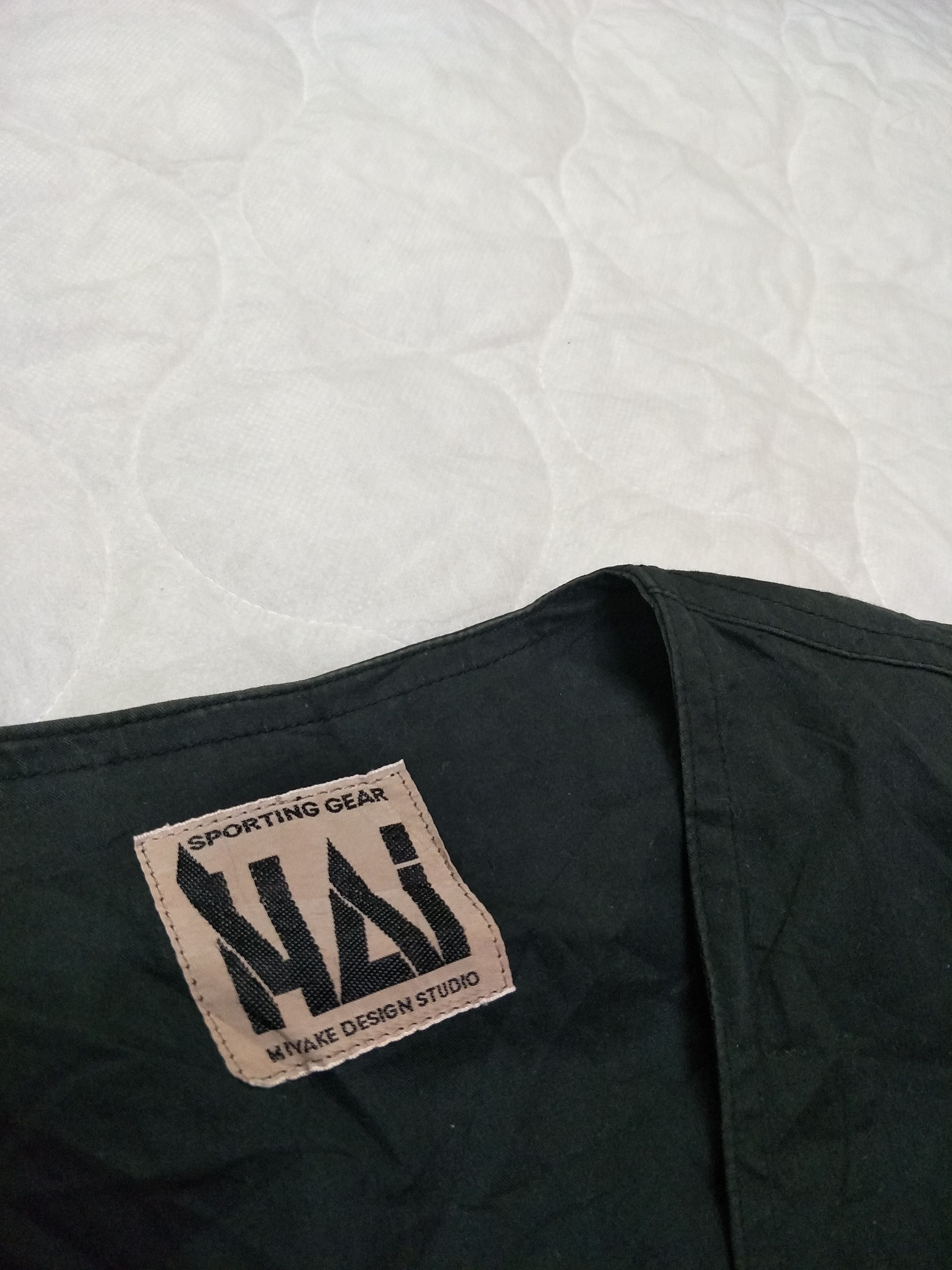 Hai Sporting Gear 80's Cropped Coat Issey Miyake Studio Sporting Gear Size US M / EU 48-50 / 2 - 6 Thumbnail