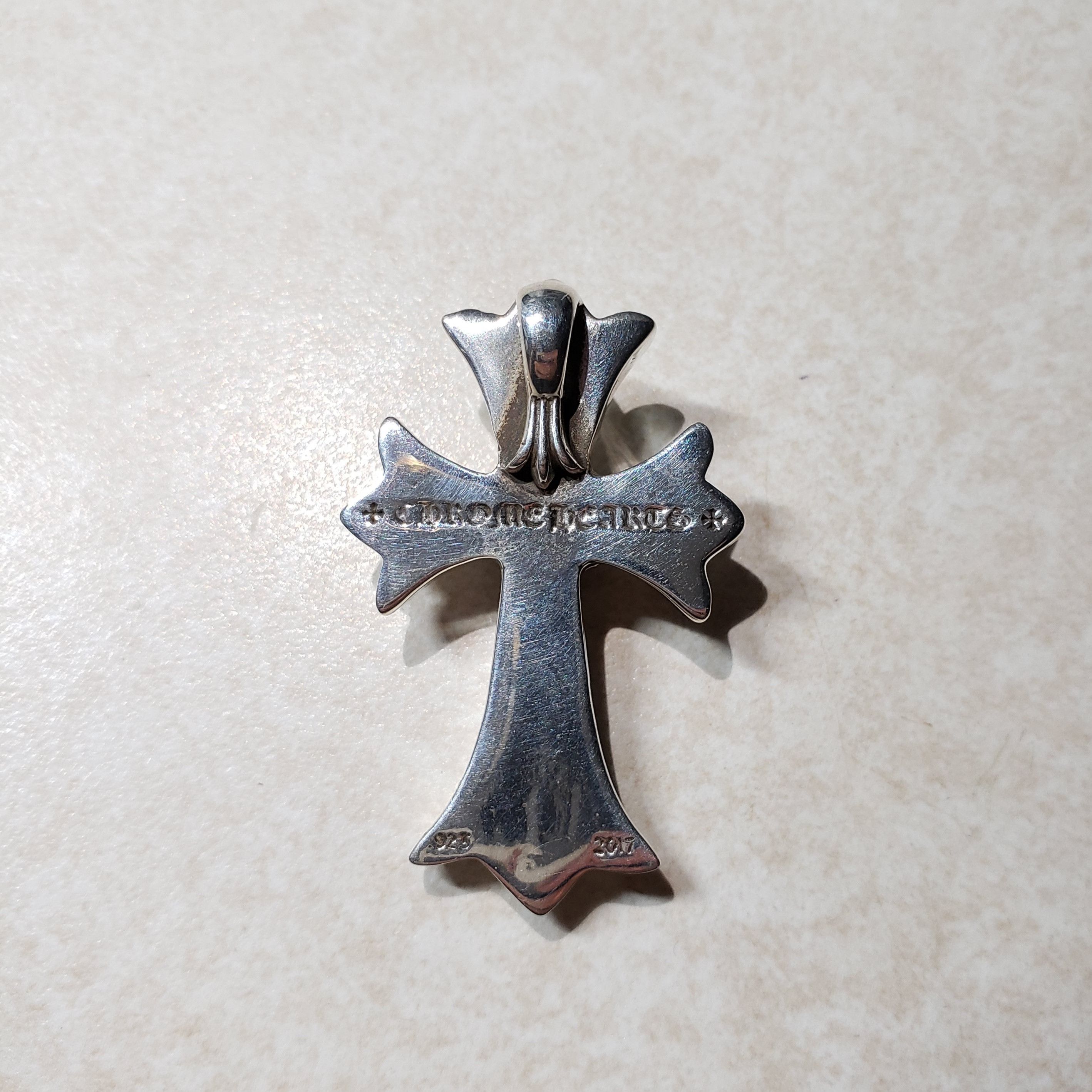 Chrome Hearts Chrome Hearts Small Floral Heart Cross Pendant