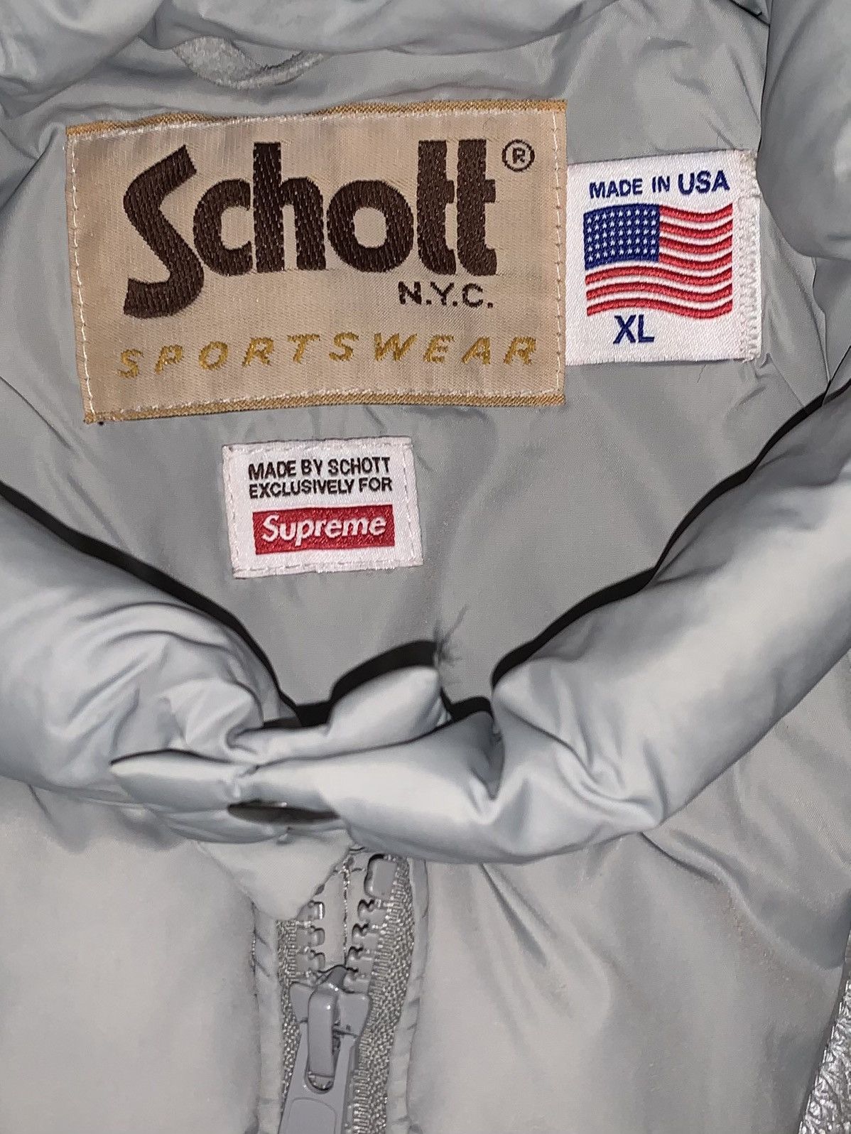 Supreme Schott FW18 Leather Vest Puffy Jacket Silver XL