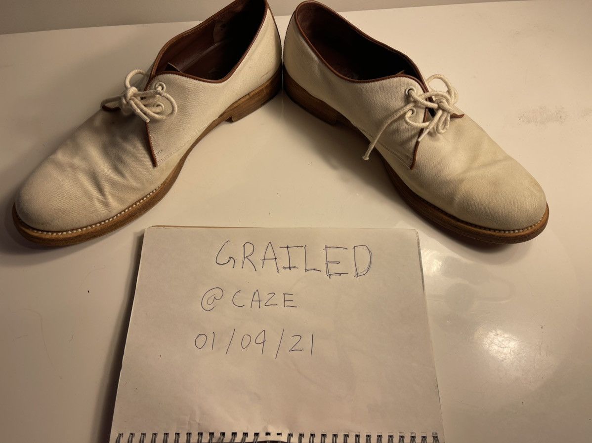 Salvatore Ferragamo Ferragamo Cream Canvas and Leather Shoe Size US 10.5 / EU 43-44 - 1 Thumbnail