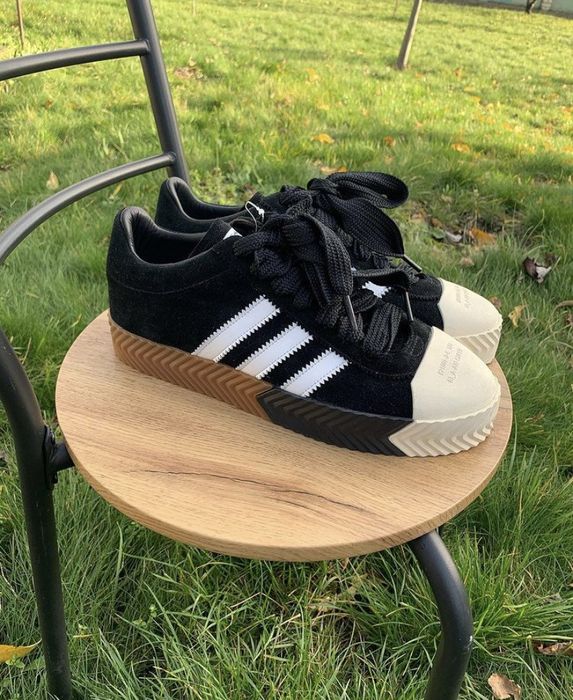 Adidas originals by alexander hot sale wang skate super sneakers