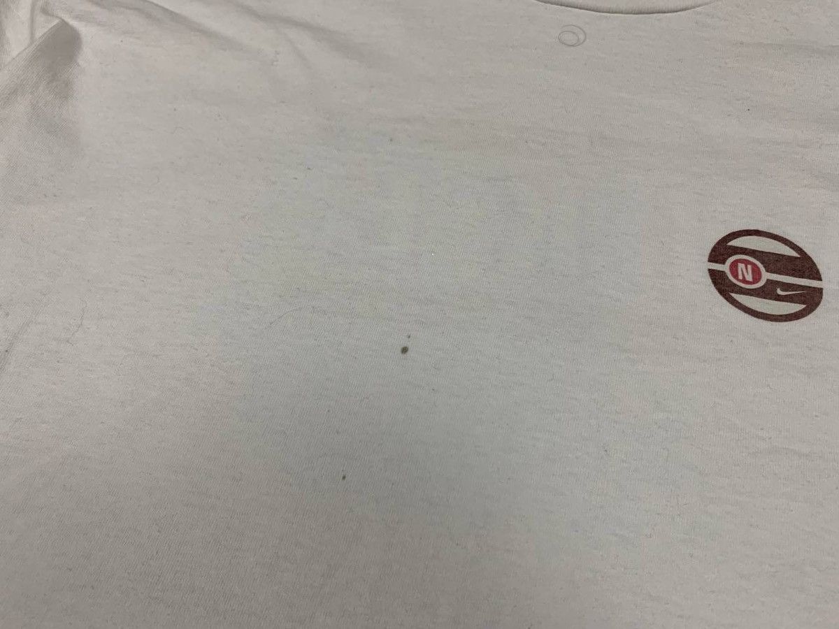 Nike Nike vintage Big Logo T-Shirts Size US XL / EU 56 / 4 - 7 Thumbnail