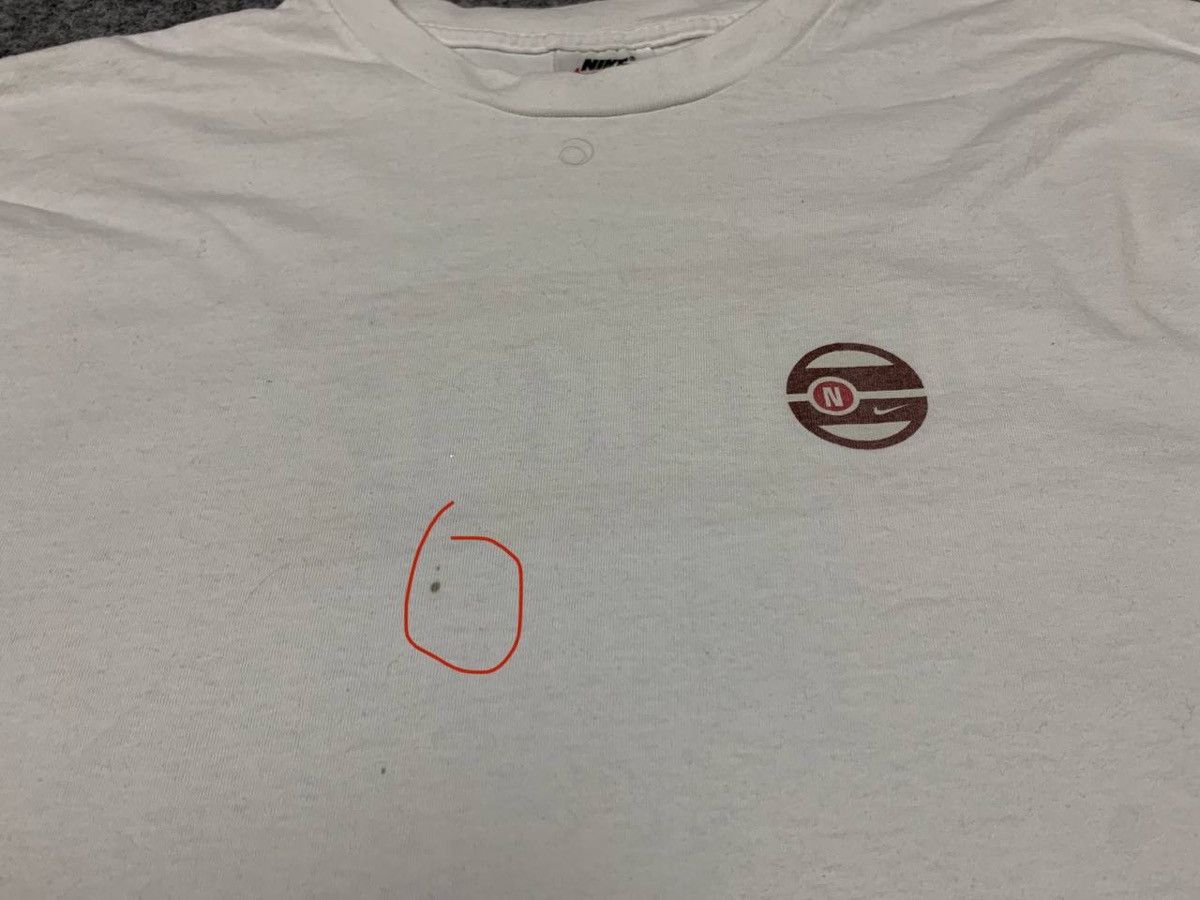 Nike Nike vintage Big Logo T-Shirts Size US XL / EU 56 / 4 - 8 Thumbnail
