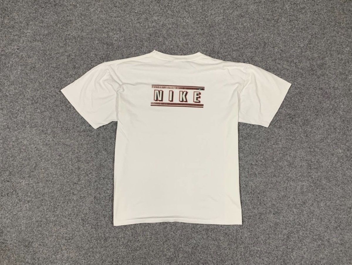 Nike Nike vintage Big Logo T-Shirts Size US XL / EU 56 / 4 - 11 Thumbnail