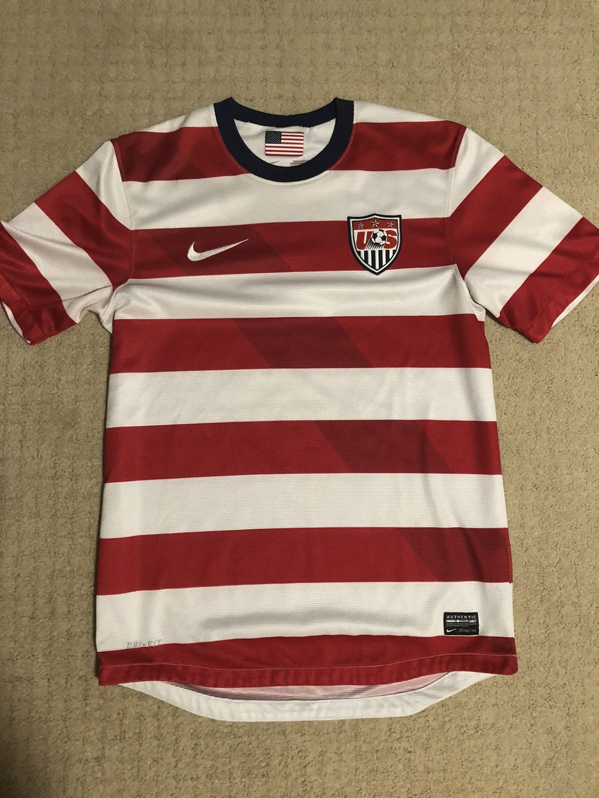 USA Soccer Jersey Where’s Waldo Red and White Striped size s