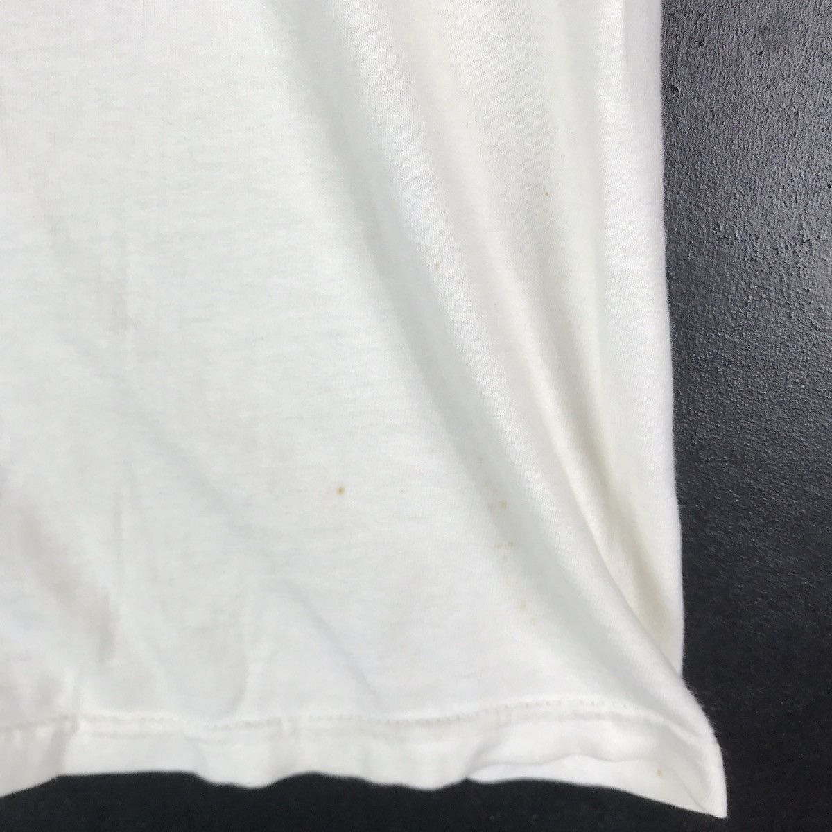 Bape Vintage Futura Laboratories X A Bathing Ape Bape Hanes Tee Size US M / EU 48-50 / 2 - 7 Thumbnail