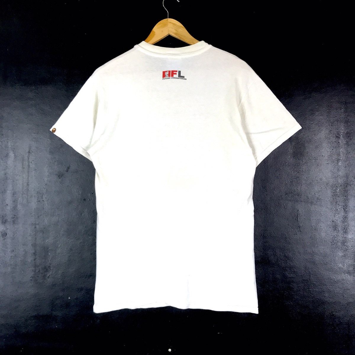 Bape Vintage Futura Laboratories X A Bathing Ape Bape Hanes Tee Size US M / EU 48-50 / 2 - 8 Thumbnail