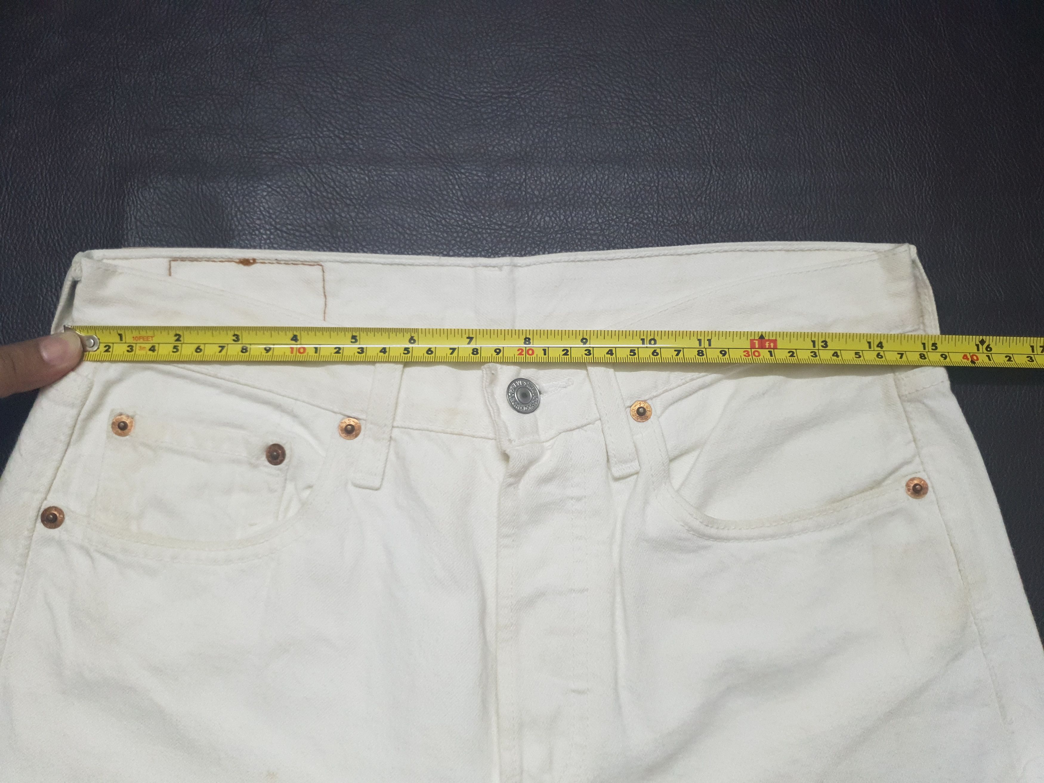 Levi's × Levi's Vintage Clothing Levis 501 Vintage 90s White Jeans Size US 29 - 10 Thumbnail
