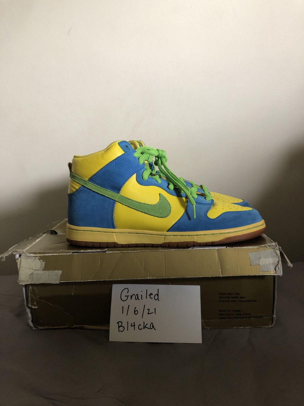 marge simpson sb dunks