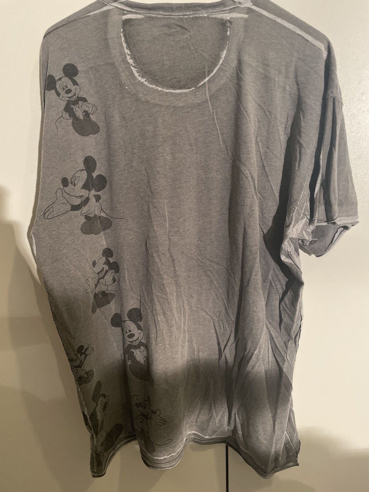 Disney Dolce & Gabbana x Disney Mickey all over print tee sz 46 Size US M / EU 48-50 / 2 - 4 Thumbnail
