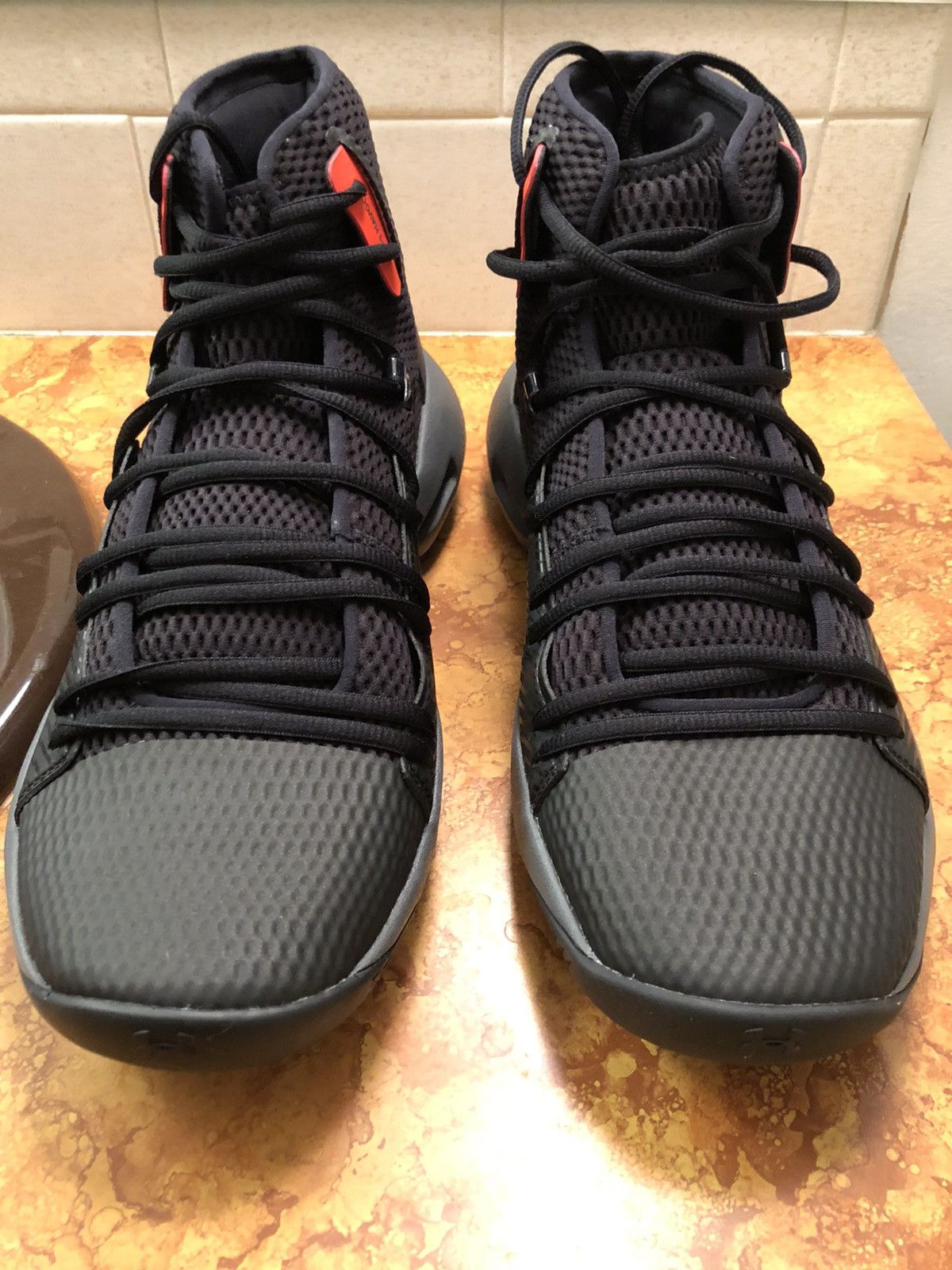 Under Armour Under Armour HOVR Havoc Mid Black Graphite Black 3020617 001 Grailed