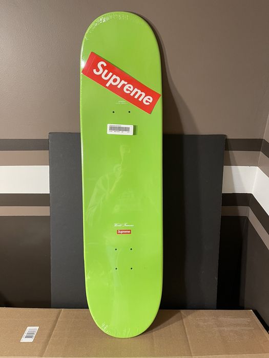 Supreme x 2024 lamborghini skateboard