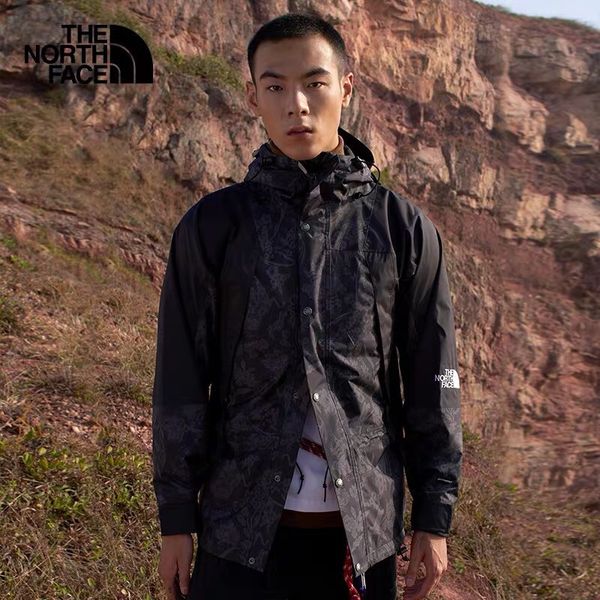 The North Face Chinese New Year Exclusive 1994 Mountain Light Jacket Black Size US M / EU 48-50 / 2 - 3 Preview
