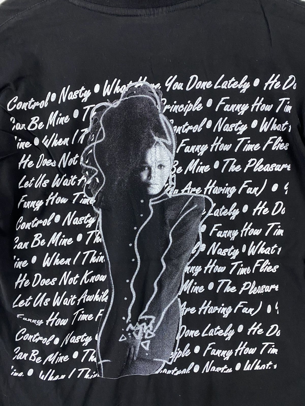 Band Tees vintage 1994 JANET JACKSON because of love rare t-shirts Size US L / EU 52-54 / 3 - 3 Thumbnail