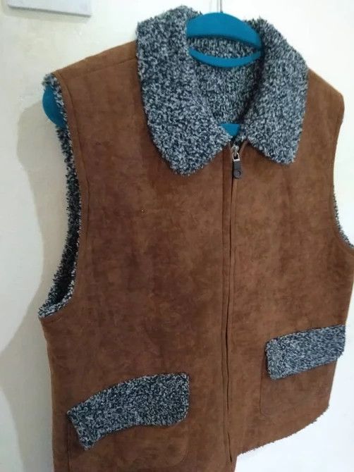 Japanese Brand 🔥 DOUBLE POCKET COLD WEATHER VEST Size US L / EU 52-54 / 3 - 4 Thumbnail
