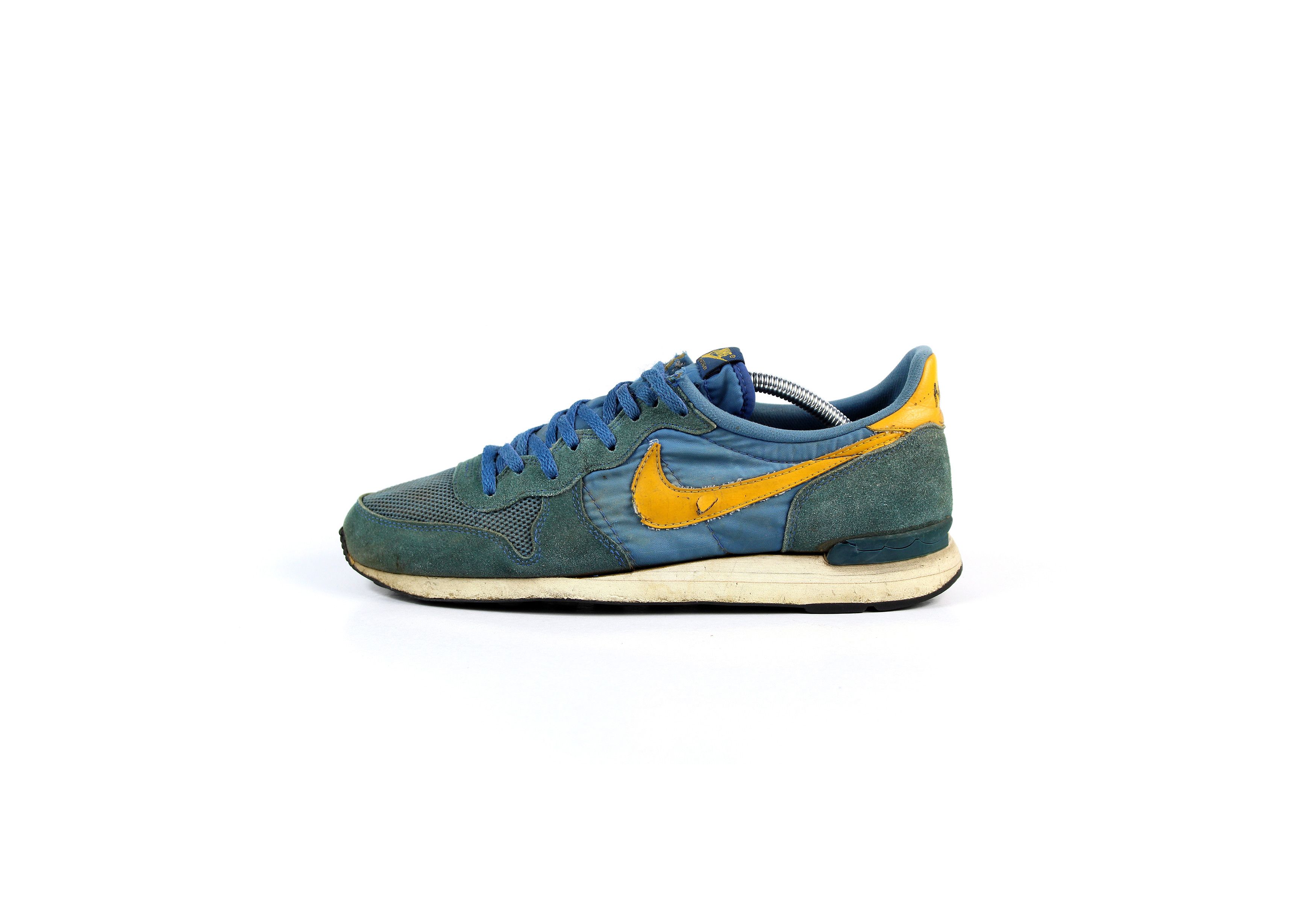 Nike Rare Vintage 1982 80s Nike Internationalist vintage kicks sneakers USA Grailed