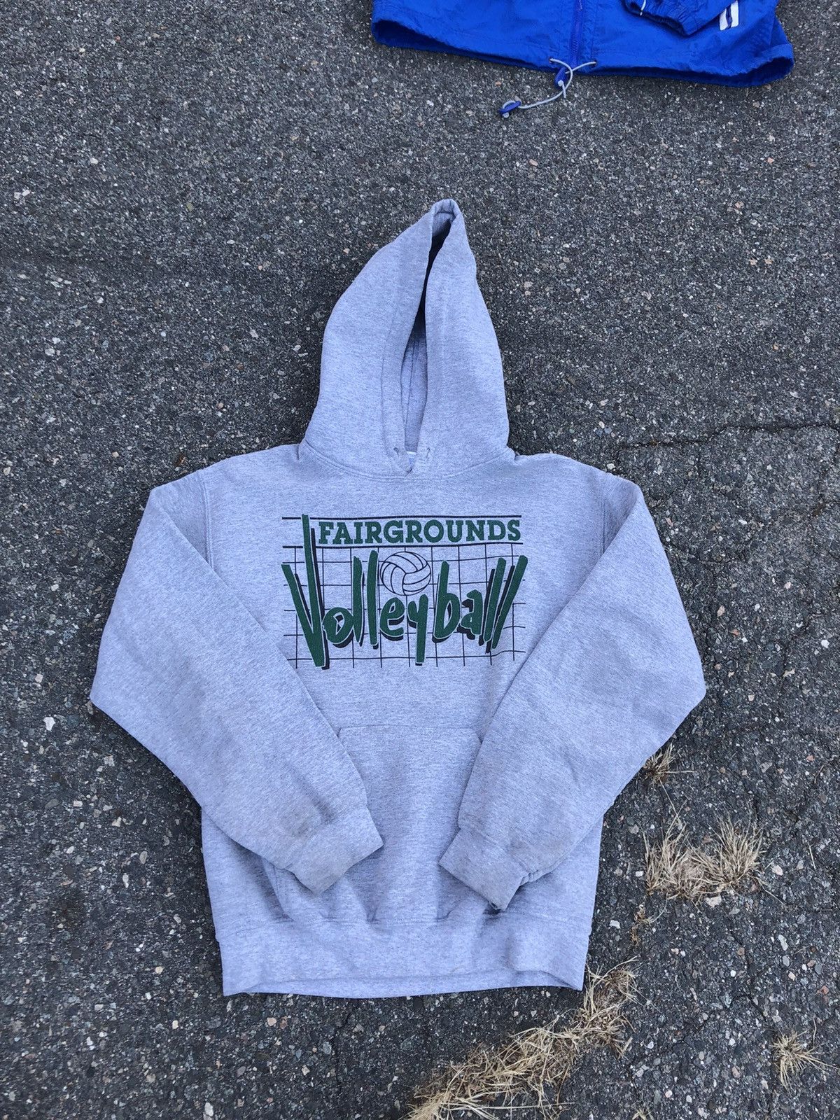 Vintage vintage fairgrounds volleyball grey and green college hoodie Size US S / EU 44-46 / 1 - 1 Thumbnail