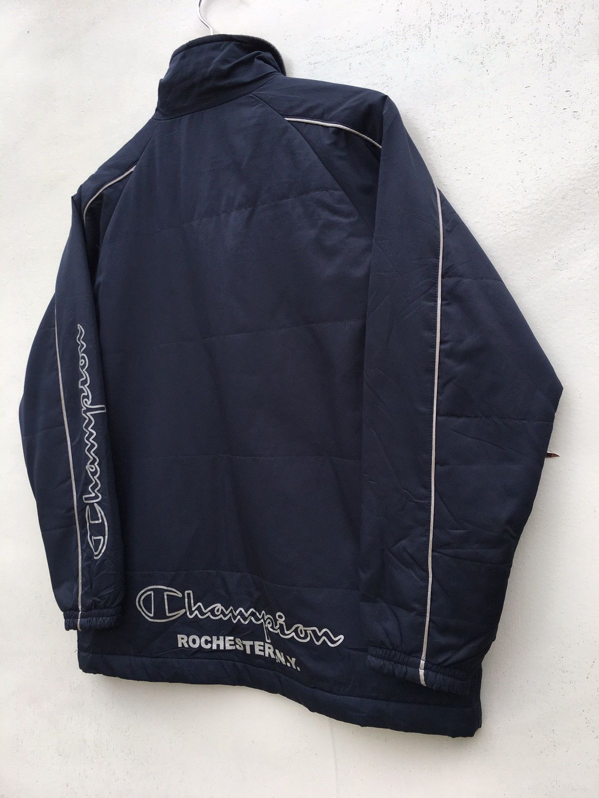 Champion Vintage Champion spell out big logo Light Jacket Size US M / EU 48-50 / 2 - 10 Thumbnail