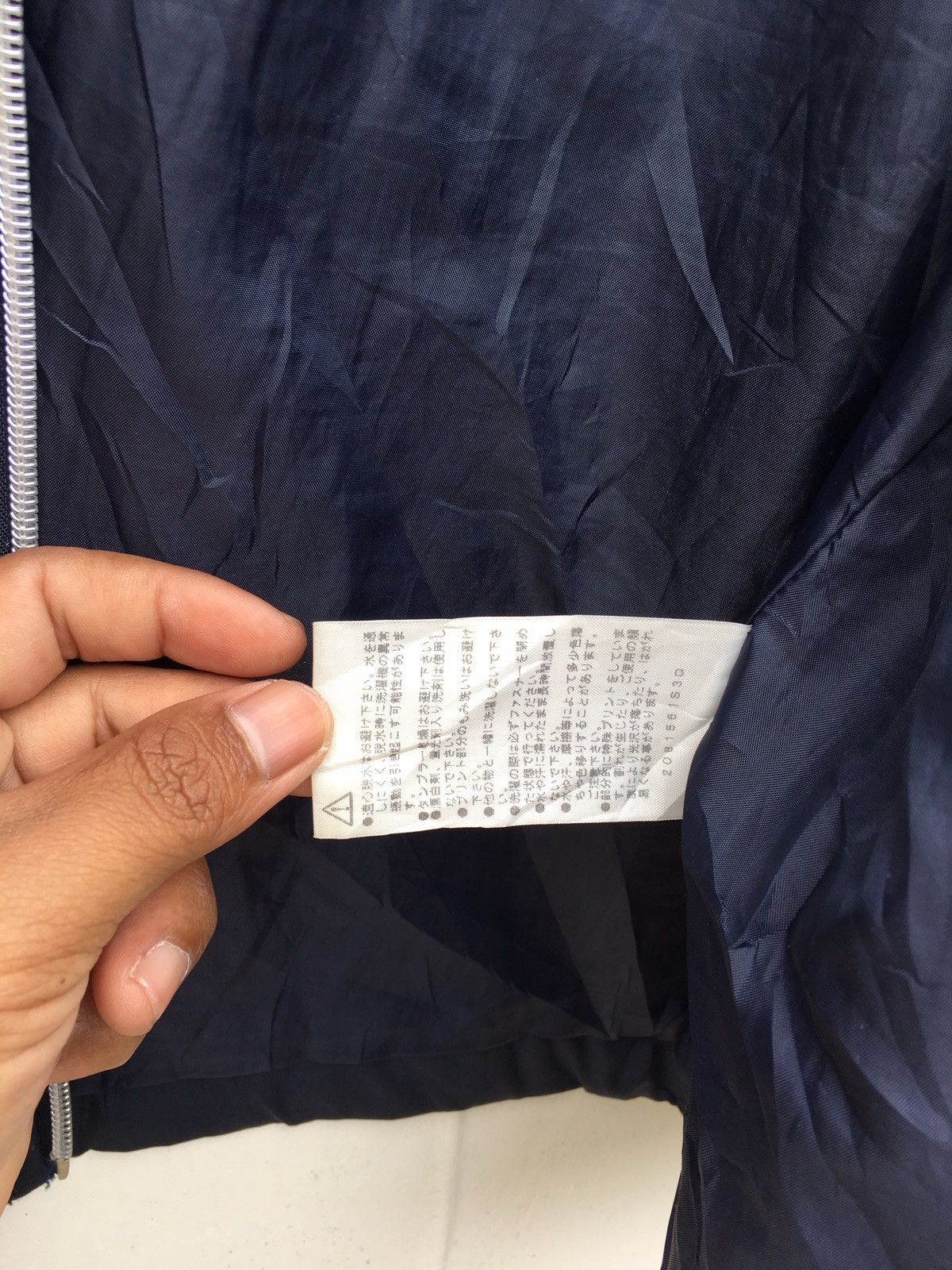 Champion Vintage Champion spell out big logo Light Jacket Size US M / EU 48-50 / 2 - 17 Thumbnail