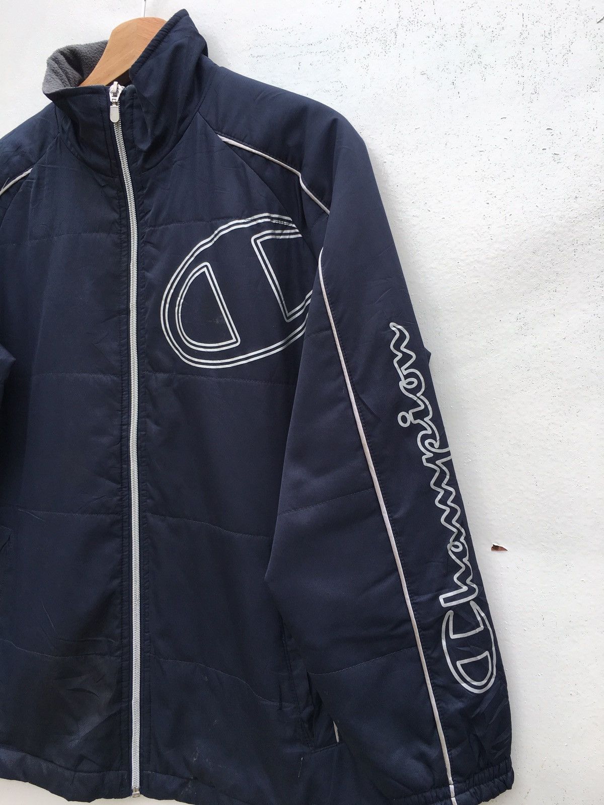 Champion Vintage Champion spell out big logo Light Jacket Size US M / EU 48-50 / 2 - 7 Thumbnail