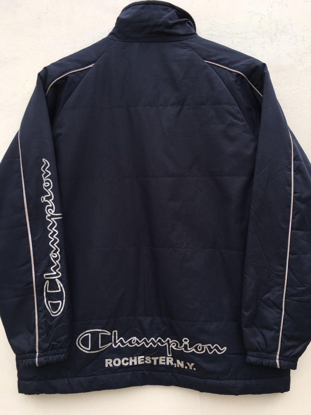 Champion Vintage Champion spell out big logo Light Jacket Size US M / EU 48-50 / 2 - 11 Thumbnail