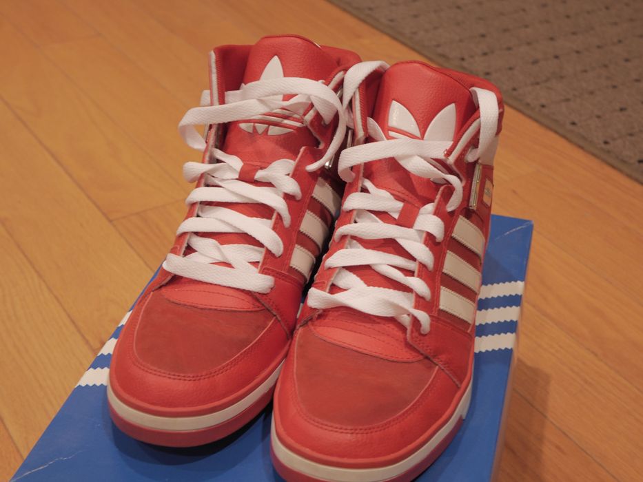 Adidas sales hardcourt red