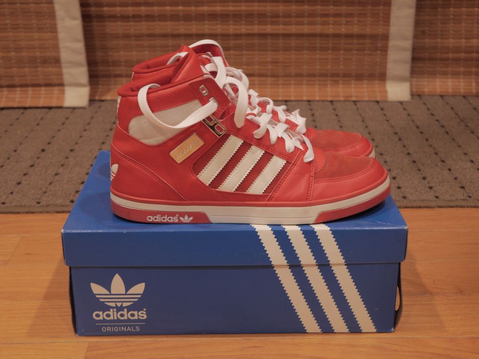 Adidas best sale hardcourt red