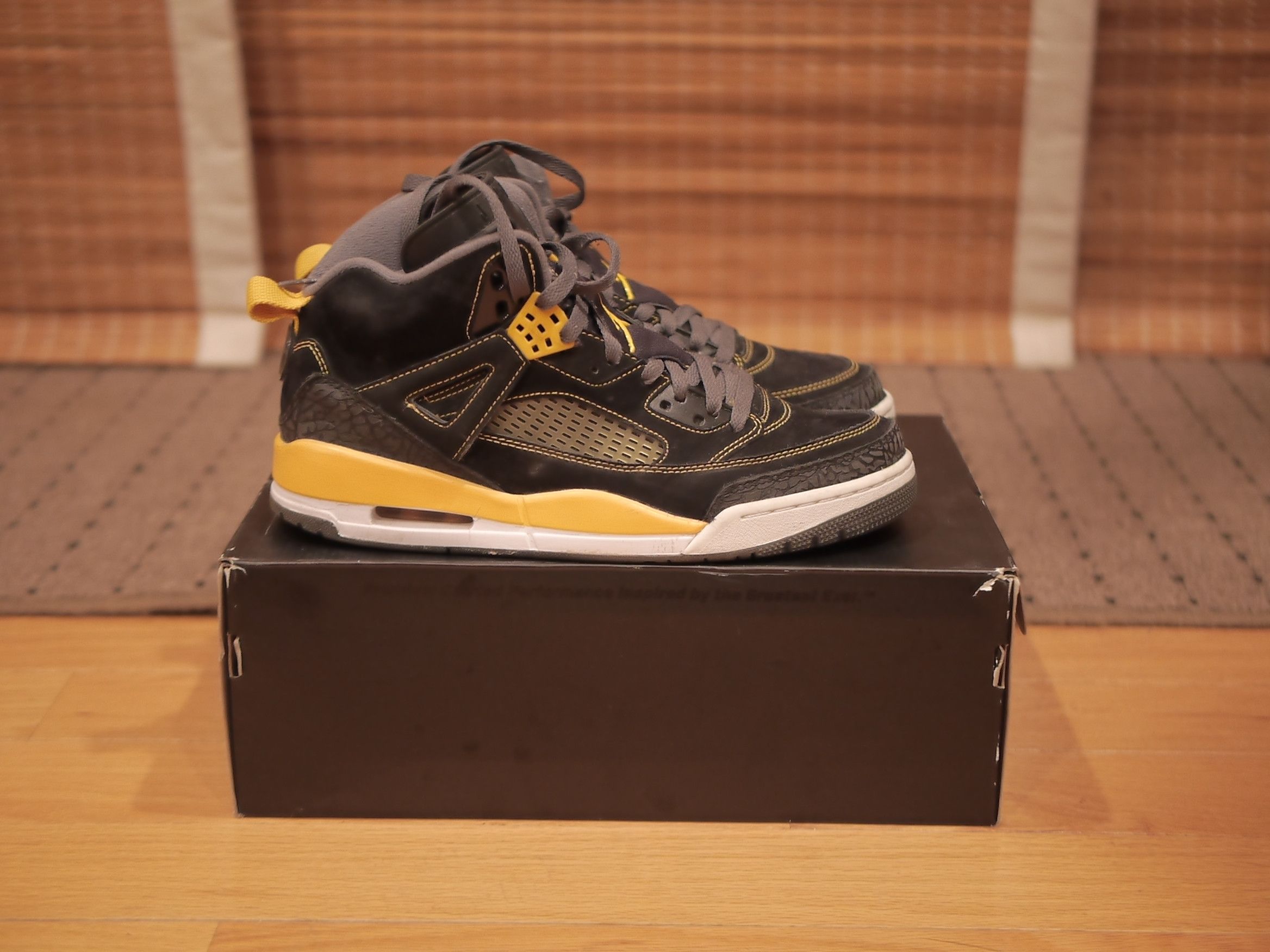 Jordan Brand Jordan Spizike Black University Gold Size US 9.5 / EU 42-43 - 2 Thumbnail