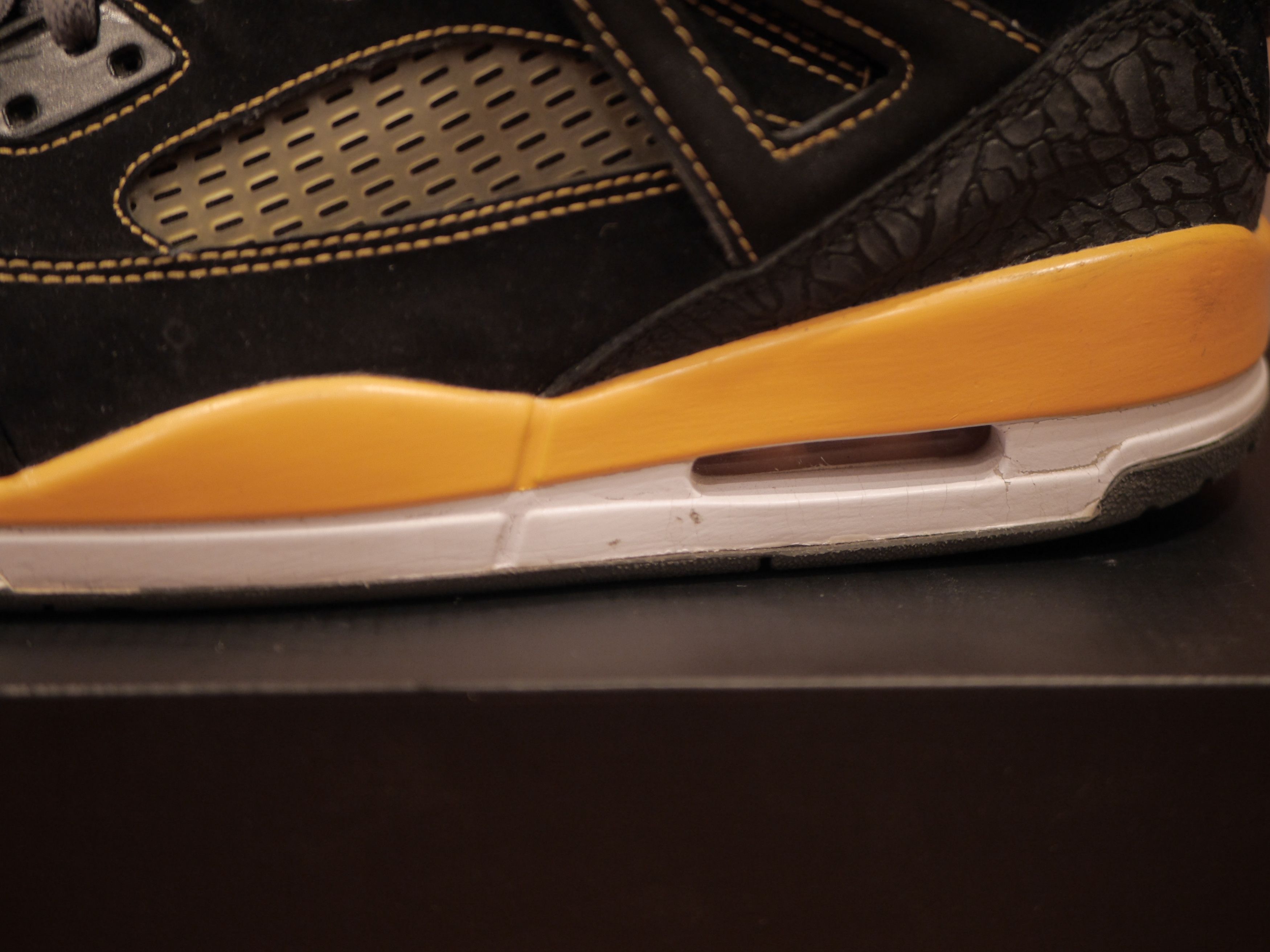 Jordan Brand Jordan Spizike Black University Gold Size US 9.5 / EU 42-43 - 5 Thumbnail