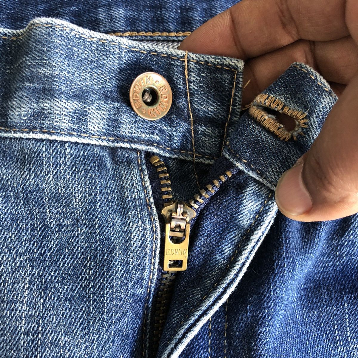 Edwin Vintage Edwin 505xx Selvedge Distressed Denim Jeans Size US 32 / EU 48 - 4 Thumbnail