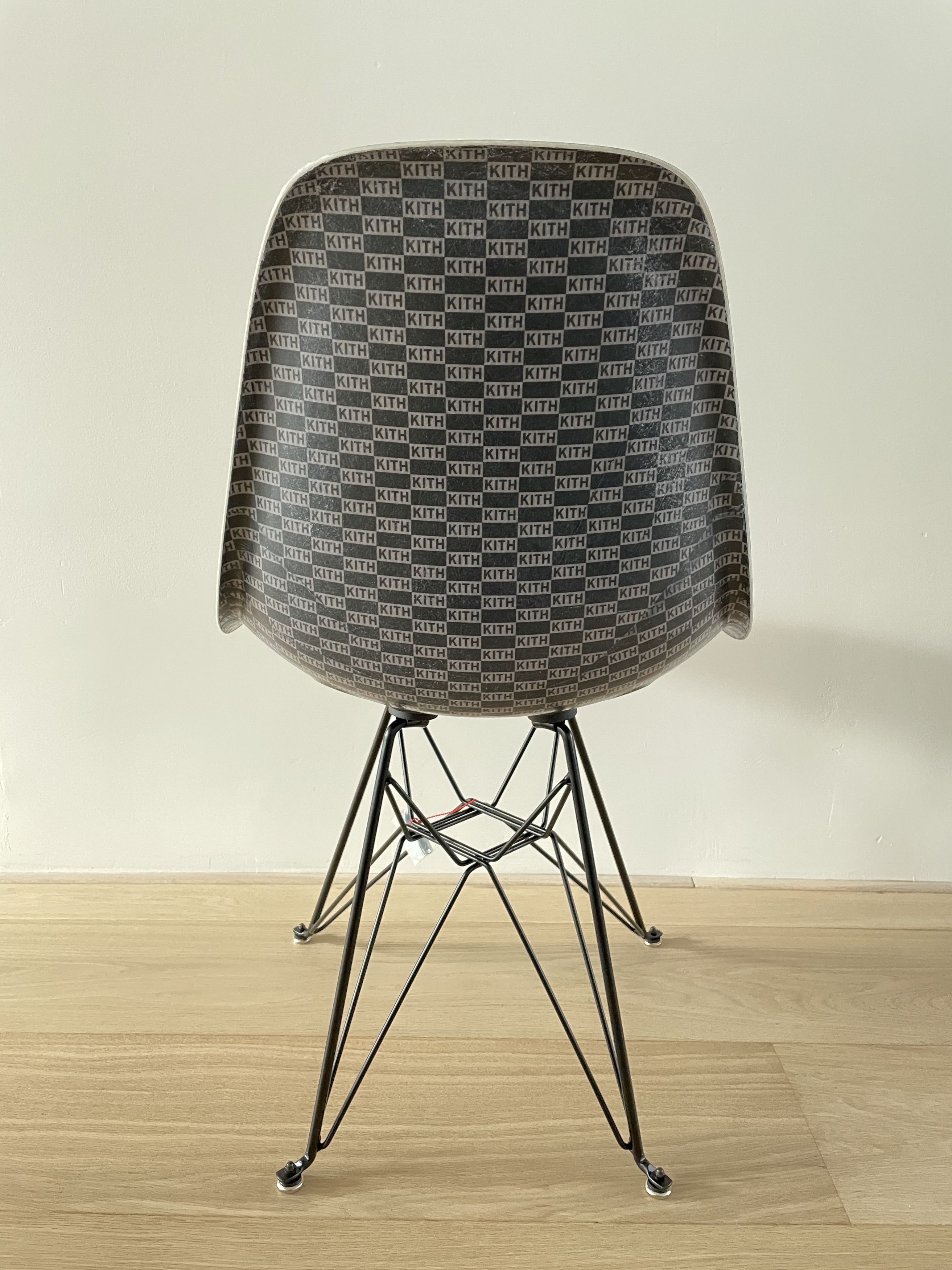 Kith Kith for Modernica Monogram Chair Size ONE SIZE - 3 Thumbnail