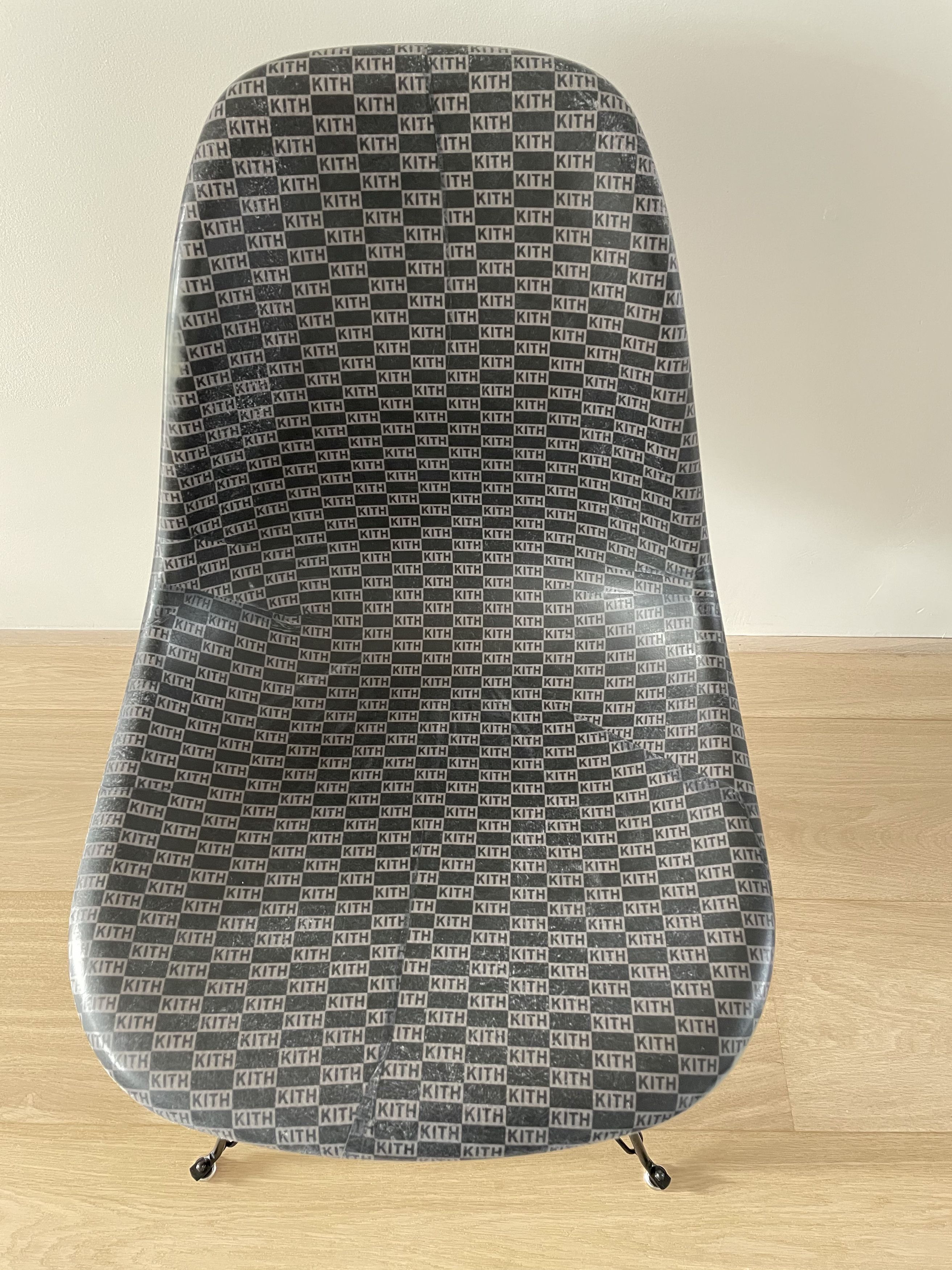 Kith Kith for Modernica Monogram Chair Size ONE SIZE - 2 Thumbnail