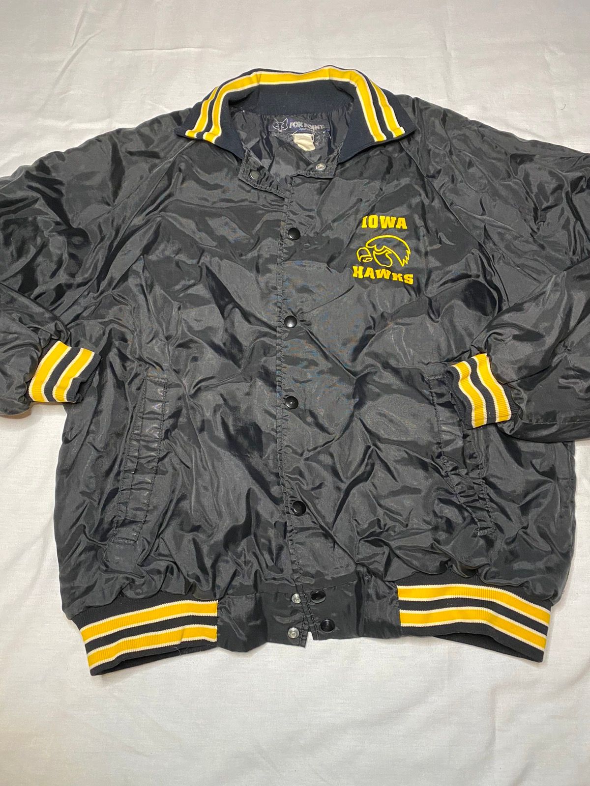 Vintage Vintage Iowa Hawkeyes Coaches Jacket Size US XL / EU 56 / 4 - 1 Preview