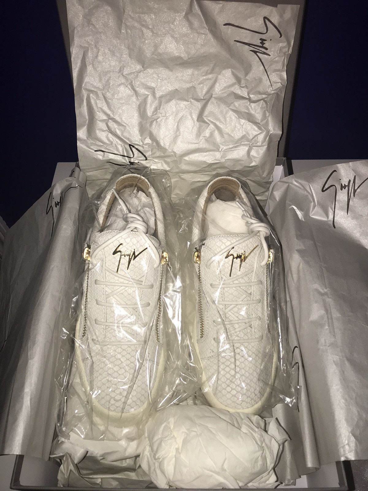 Giuseppe Zanotti Giuseppe Zanotti Frankie Size US 8 / EU 41 - 1 Thumbnail