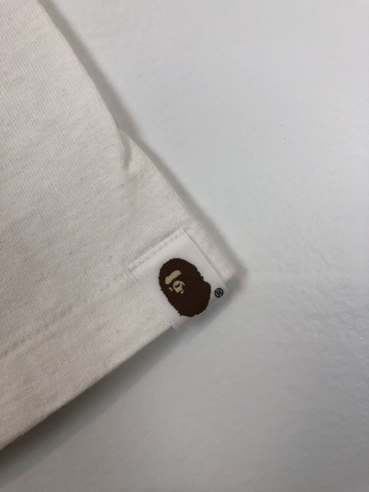 Bape 🔥FREE SHIPPING! Bape Logo Tee 100% Authentic Size US L / EU 52-54 / 3 - 7 Thumbnail