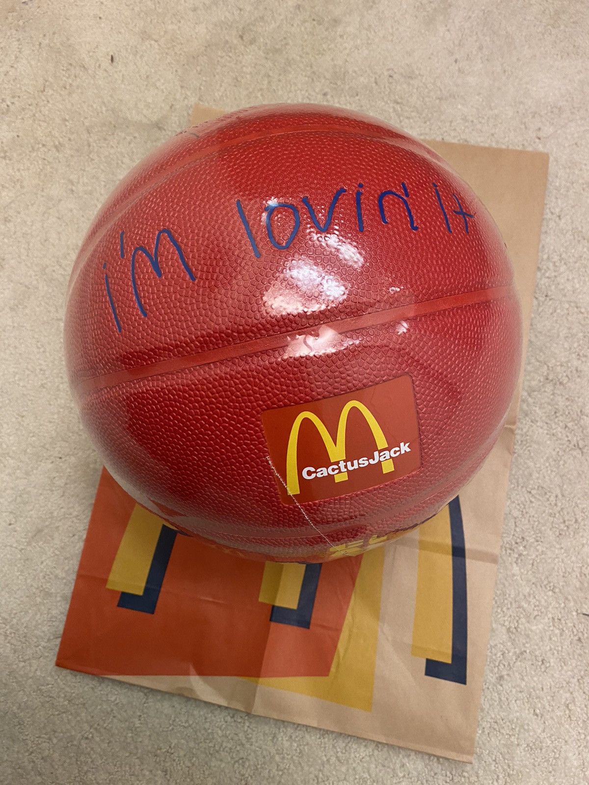 【新品】TRAVIS SCOTT × MCDONALD’Sバスケットボール